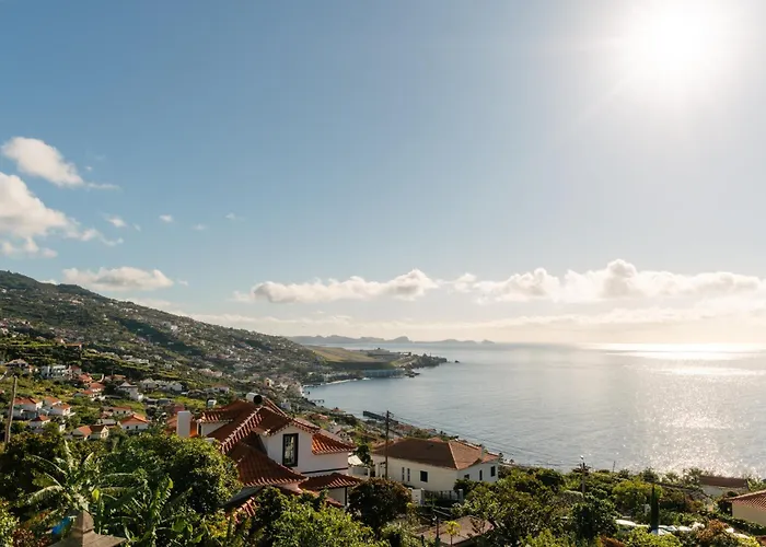Sunrise House By Wanderlust Madeira - 2 Bedroom Sea View