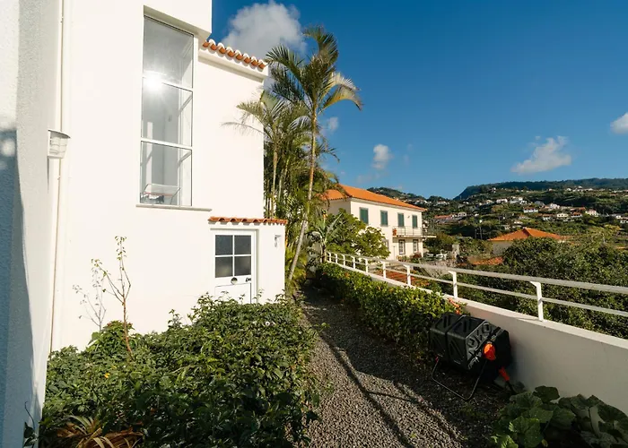 Dom wakacyjny Sunrise House By Wanderlust Madeira - 2 Bedroom Sea View *