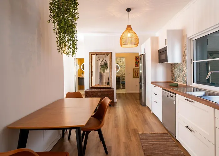 Sunrise House By Wanderlust Madeira - 2 Bedroom Sea View Dom wakacyjny Gaula