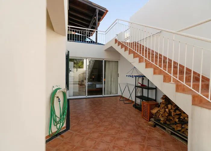 Dom wakacyjny Sunrise House By Wanderlust Madeira - 2 Bedroom Sea View