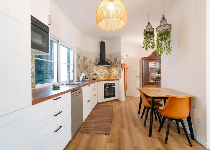 Sunrise House By Wanderlust Madeira - 2 Bedroom Sea View Dom wakacyjny