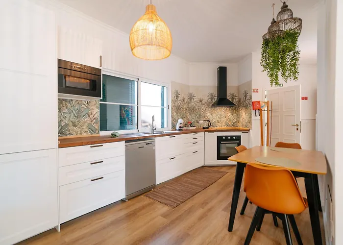 Hébergement de vacances Sunrise House By Wanderlust Madeira - 2 Bedroom Sea View *