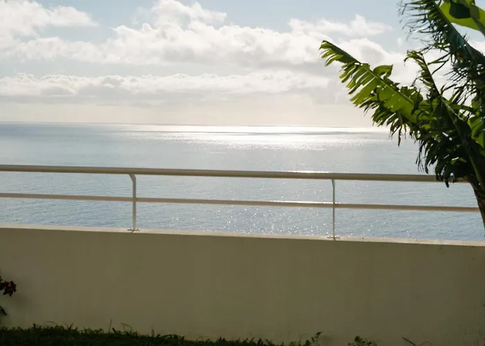 Sunrise House By Wanderlust Madeira - 2 Bedroom Sea View